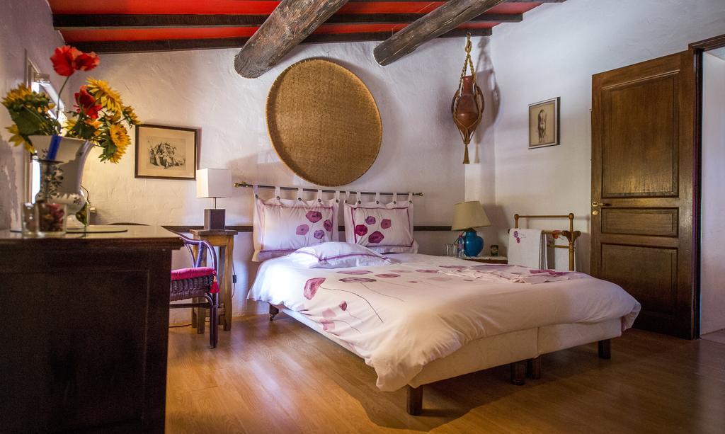 La Ferme Bed & Breakfast Saint-Marc-Jaumegarde Ngoại thất bức ảnh